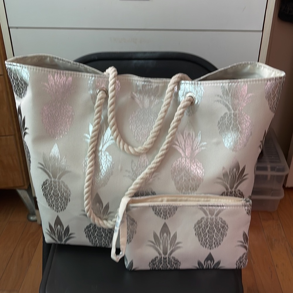 Pineapple Tote and Pouch Set